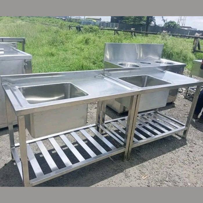 Stainless steel sink